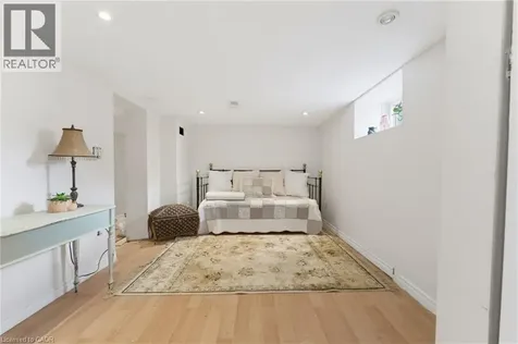 52 Rooshill Avenue Cambridge ON N3C 2A2