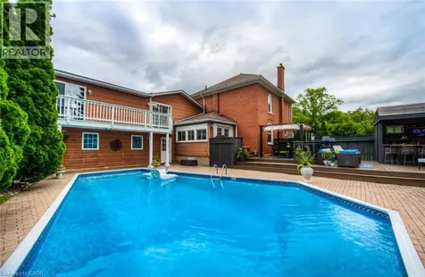 52 Rooshill Avenue Cambridge ON N3C 2A2