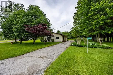 4966 Highway 59 Courtland ON N0J 1E0