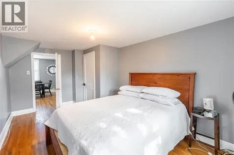 223 King Street Wallaceburg ON N8A 1H4