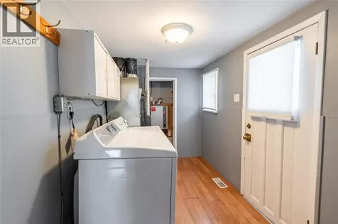 223 King Street Wallaceburg ON N8A 1H4