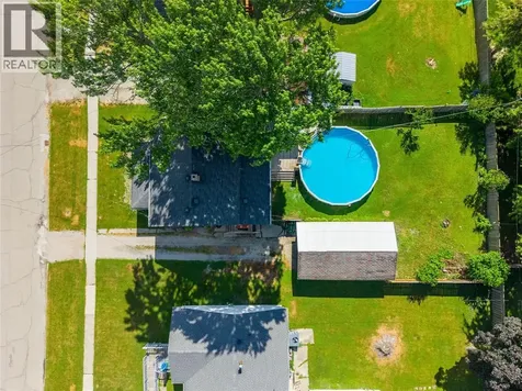223 King Street Wallaceburg ON N8A 1H4