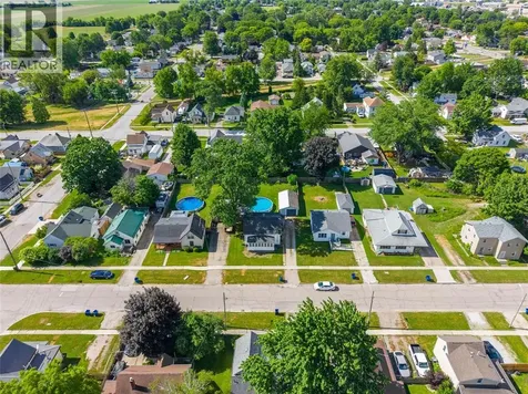223 King Street Wallaceburg ON N8A 1H4