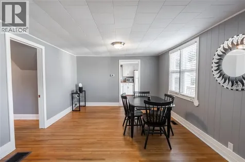 223 King Street Wallaceburg ON N8A 1H4