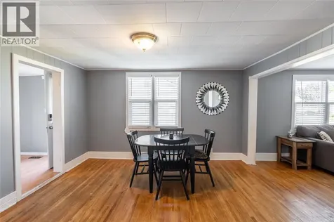 223 King Street Wallaceburg ON N8A 1H4