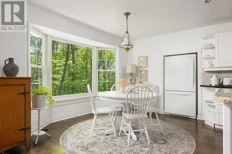 74 Woodland Drive Bracebridge ON P1L 1M2
