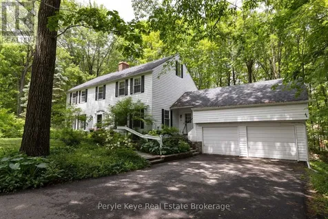 74 Woodland Drive Bracebridge ON P1L 1M2