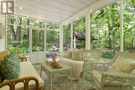 74 Woodland Drive Bracebridge ON P1L 1M2