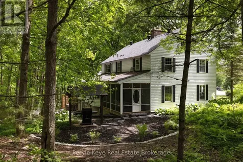 74 Woodland Drive Bracebridge ON P1L 1M2