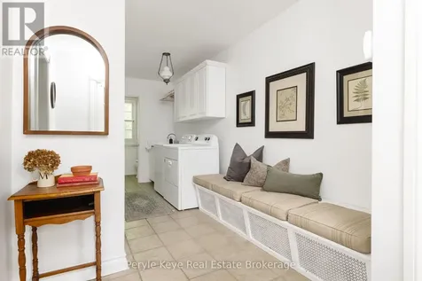 74 Woodland Drive Bracebridge ON P1L 1M2