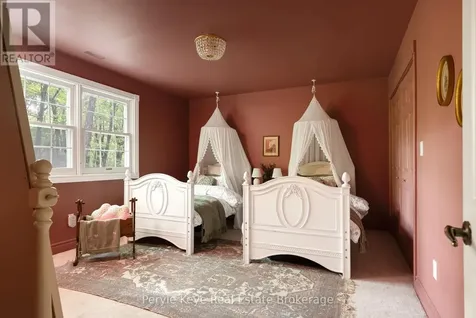 74 Woodland Drive Bracebridge ON P1L 1M2