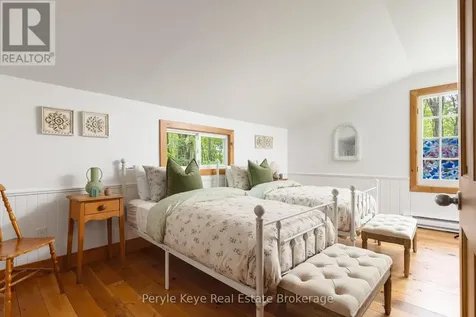74 Woodland Drive Bracebridge ON P1L 1M2