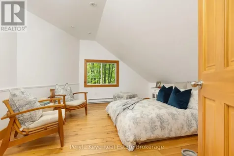 74 Woodland Drive Bracebridge ON P1L 1M2