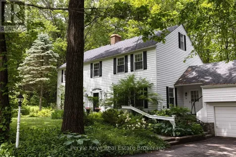 74 Woodland Drive Bracebridge ON P1L 1M2