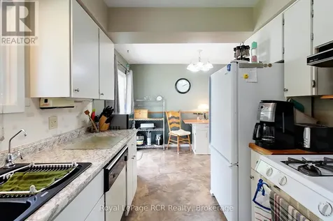 541 18th Avenue Hanover ON N4N 3B2