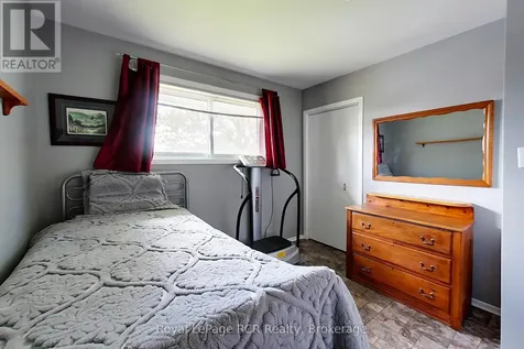 541 18th Avenue Hanover ON N4N 3B2