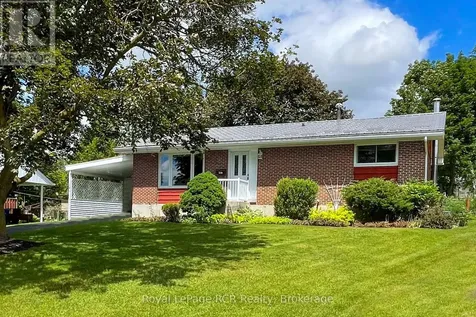 541 18th Avenue Hanover ON N4N 3B2