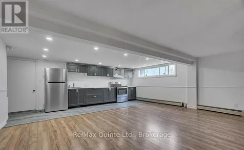76 Gilbert Street Belleville (belleville Ward) ON K8P 3H2