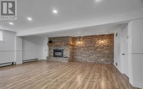 76 Gilbert Street Belleville (belleville Ward) ON K8P 3H2