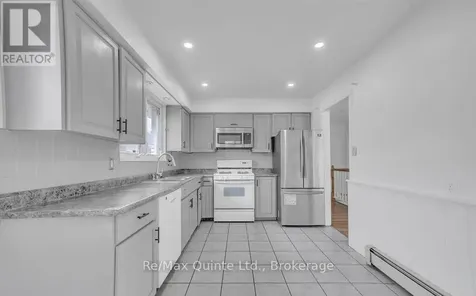 76 Gilbert Street Belleville (belleville Ward) ON K8P 3H2