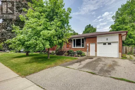 17 St Andrew Street Aylmer ON N5H 2M9