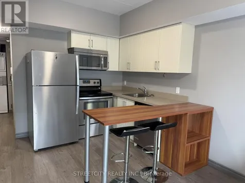 321 Spruce Street Waterloo ON N2L 0G4