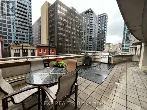 200 Rideau Street Ottawa ON K1N 5Y1