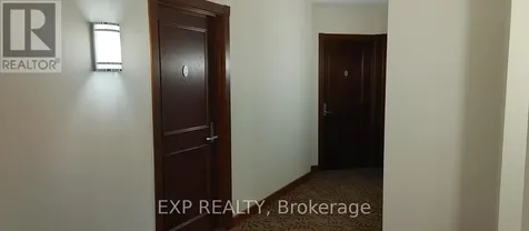 200 Rideau Street Ottawa ON K1N 5Y1