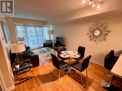200 Rideau Street Ottawa ON K1N 5Y1