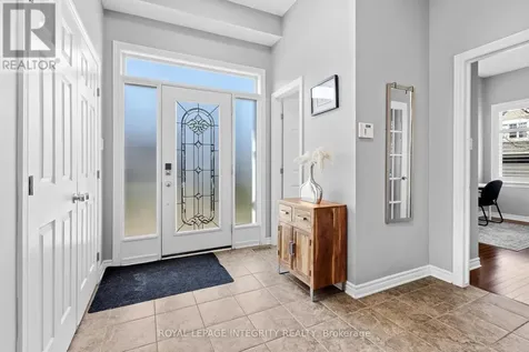 179 Flat Sedge Crescent Ottawa ON K1T 0G9
