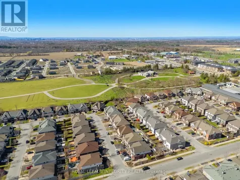 179 Flat Sedge Crescent Ottawa ON K1T 0G9