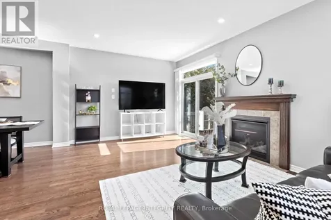 179 Flat Sedge Crescent Ottawa ON K1T 0G9