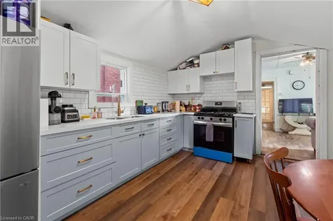 193 Locke Street North Hamilton ON L8R 3B1