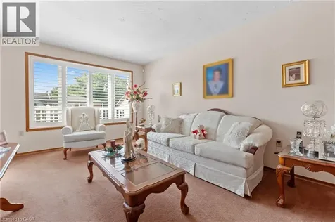 202 Ray Street North Hamilton ON L8R 2Y2