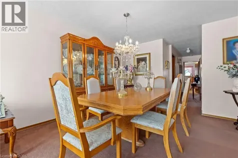 202 Ray Street North Hamilton ON L8R 2Y2
