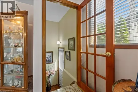 202 Ray Street North Hamilton ON L8R 2Y2