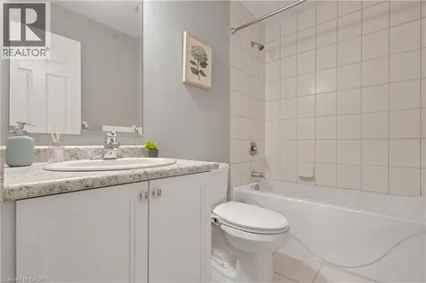 256 Falconridge Drive Kitchener ON N2K 0C5