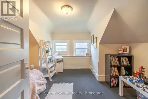 425 2nd Avenue East Owen Sound ON N4K 2G2