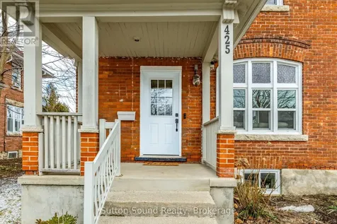 425 2nd Avenue East Owen Sound ON N4K 2G2