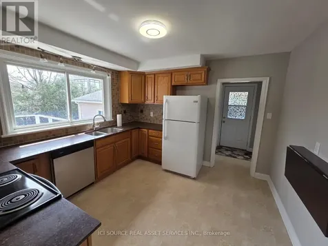 30 Sunnycrest Drive Ottawa ON K2E 5Y2