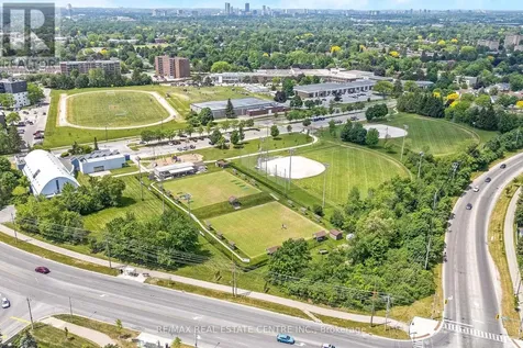 1100 Lackner Place Kitchener ON N2A 3R2