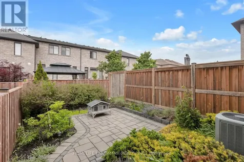 256 Falconridge Drive Kitchener ON N2K 0C5