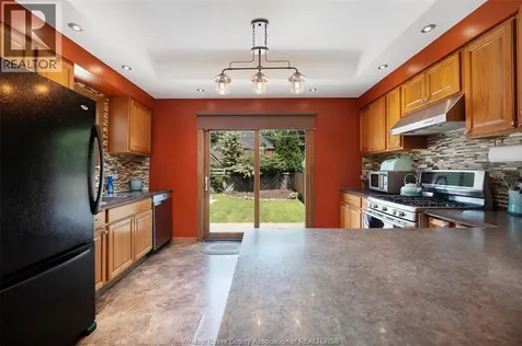 2268 Dougall Avenue Windsor ON N8X 1S8