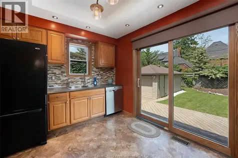 2268 Dougall Avenue Windsor ON N8X 1S8