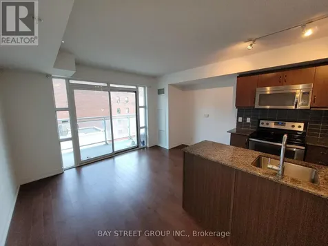 10 Willison Square Toronto (kensington-chinatown) ON M5T 0A8