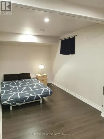 40 Green Bush Road Toronto (newtonbrook West) ON M2M 1P3