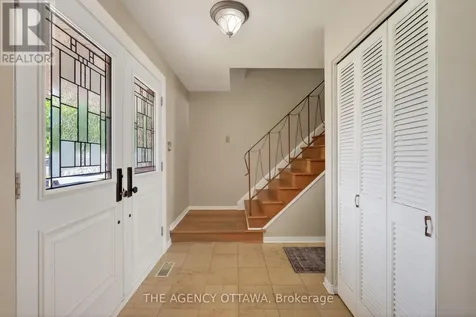 1681 Amberdale Crescent Ottawa ON K1H 7B2