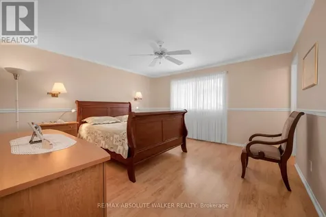 14 Inwood Drive Ottawa ON K2M 1Z5