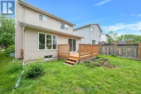14 Inwood Drive Ottawa ON K2M 1Z5