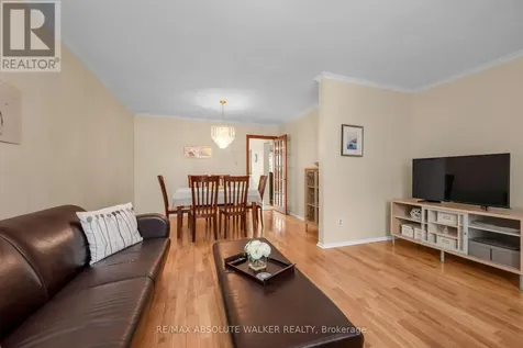 14 Inwood Drive Ottawa ON K2M 1Z5